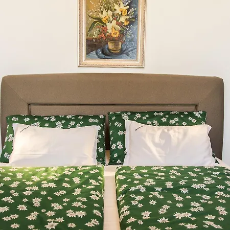 Pradat Apartamento *
