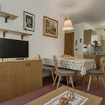 Pradat Διαμέρισμα